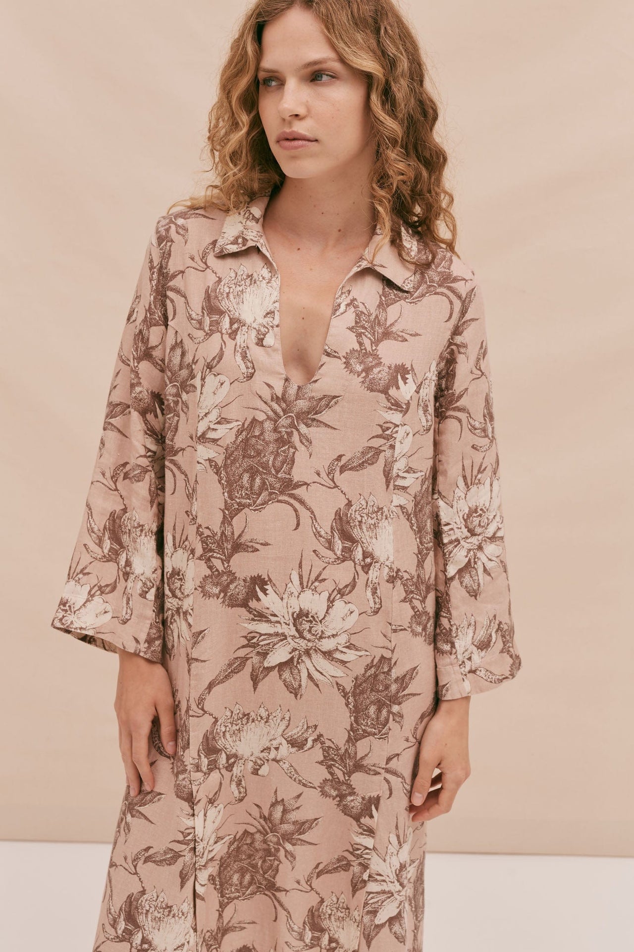 Kaftan Night Bloom Print Rose Latte Linen