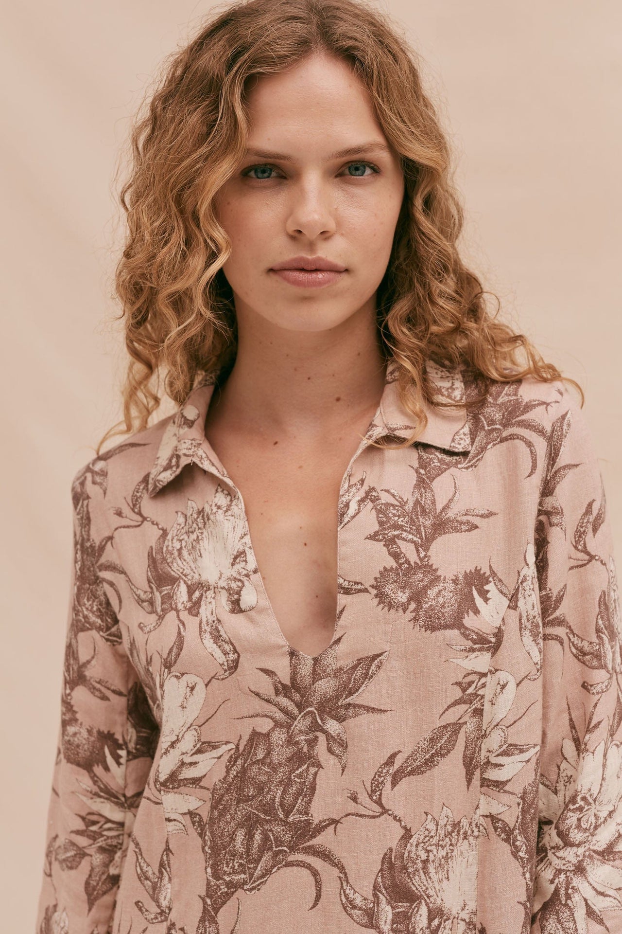 Kaftan Night Bloom Print Rose Latte Linen