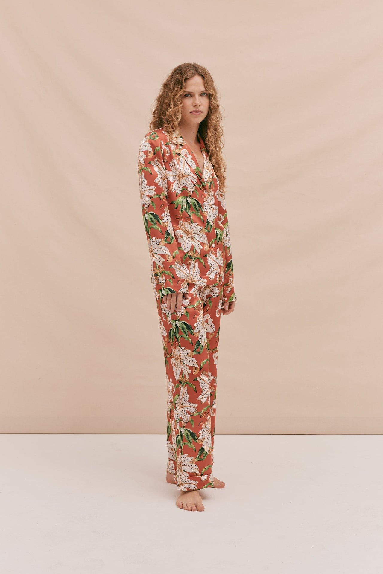 Silk Long Pyjama Set Lilium Print Red