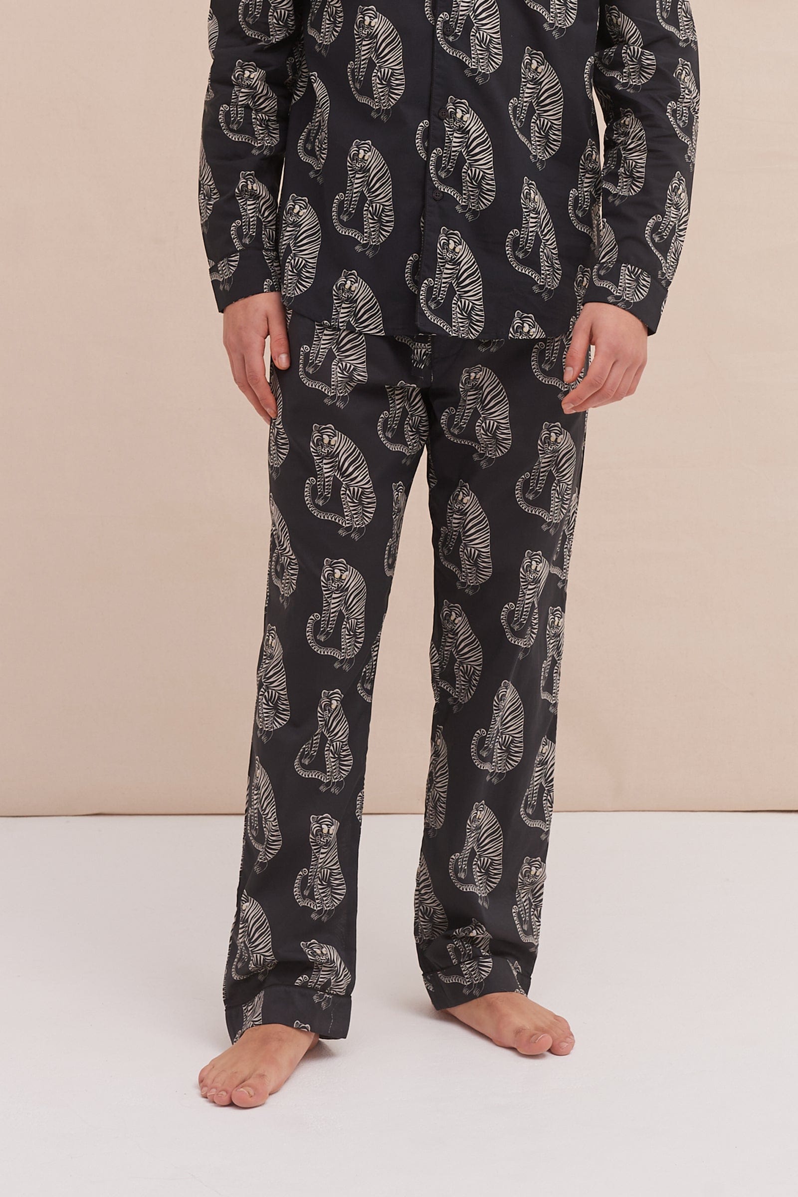 Mens tiger best sale print pajamas