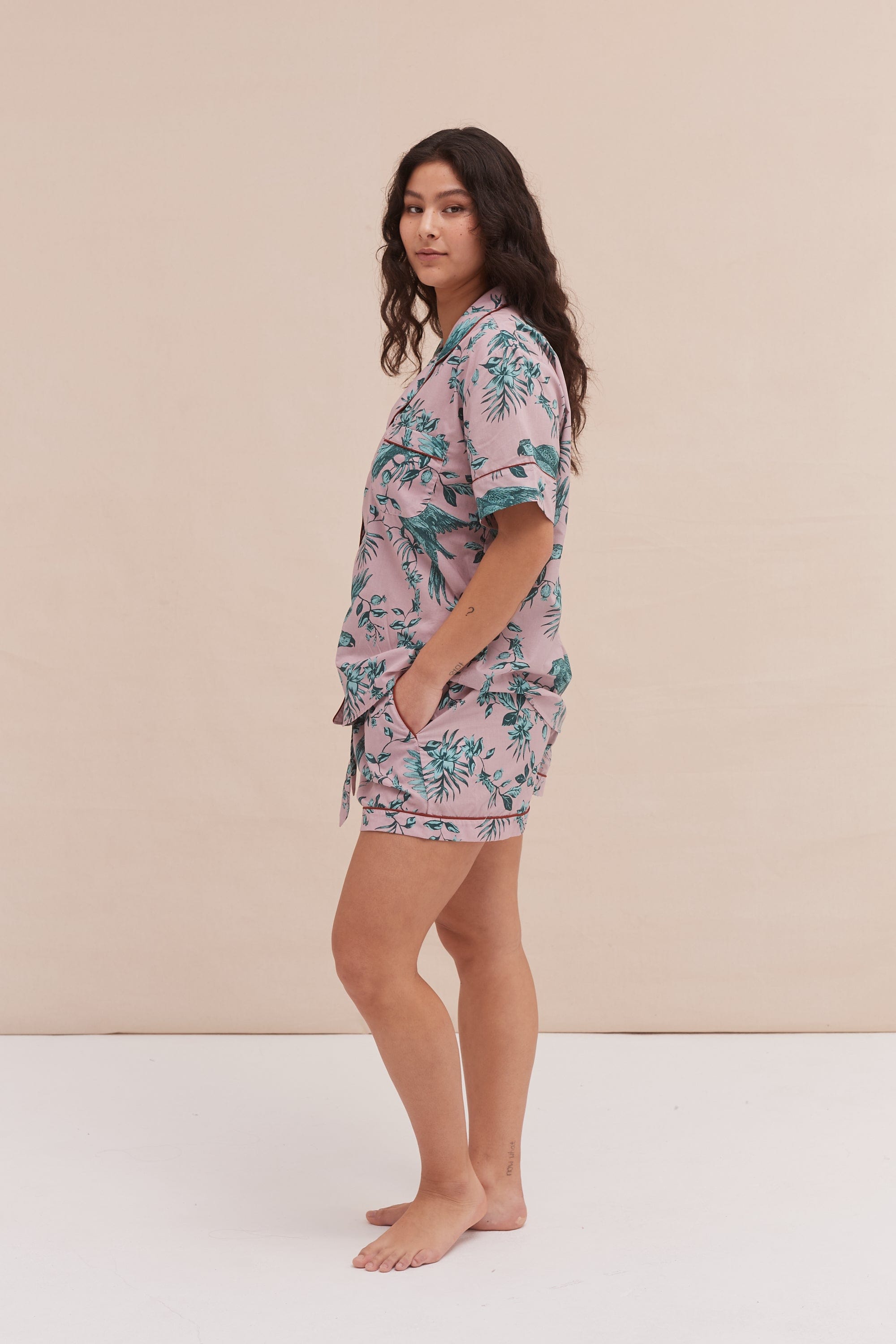 Short Pyjama Set Bromley Parrot Print Pink/Blue – Desmond & Dempsey
