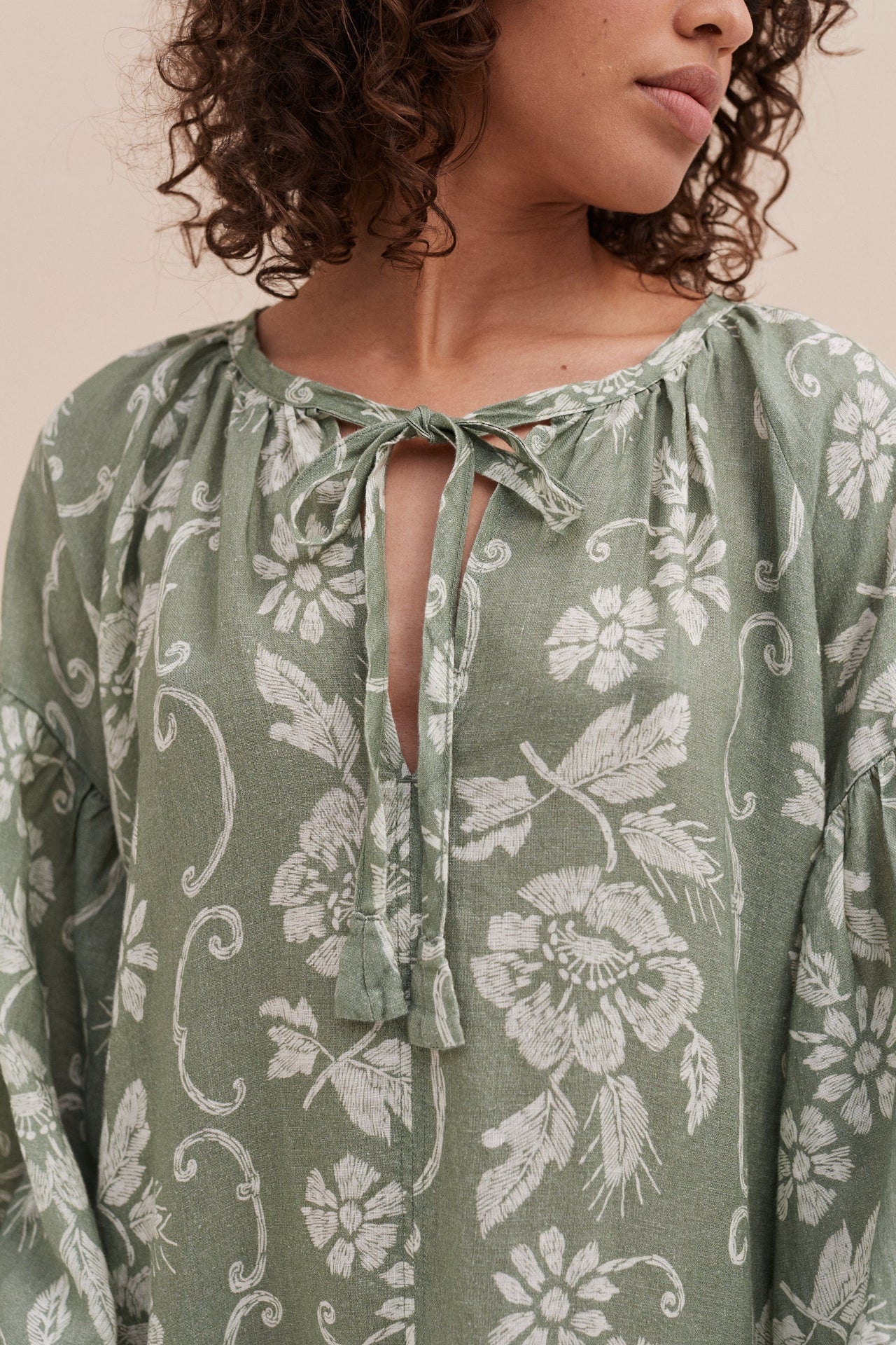 Blouson Sleeve Kaftan Dorothea Print Sage