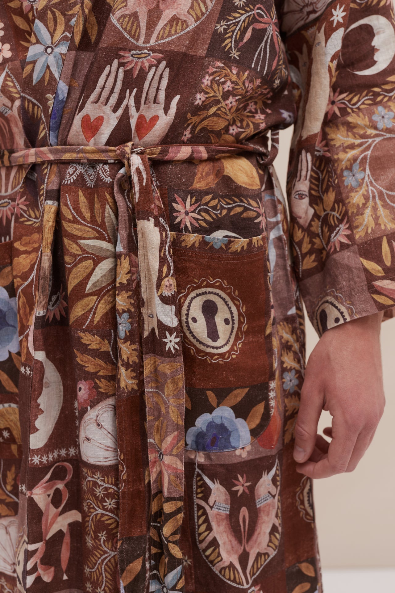 Men's Wrap Robe Idle Hands Mocha Linen