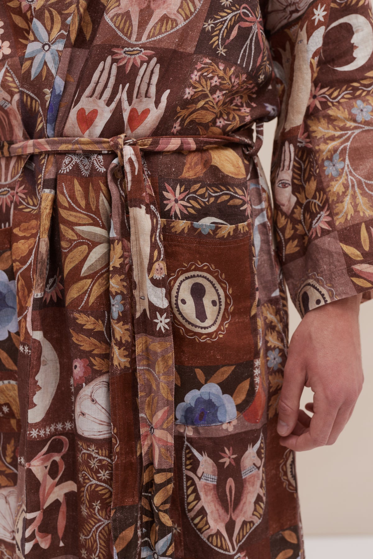 Men's Wrap Robe Idle Hands Mocha Linen