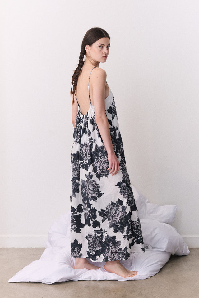 Square Nightie Peony White