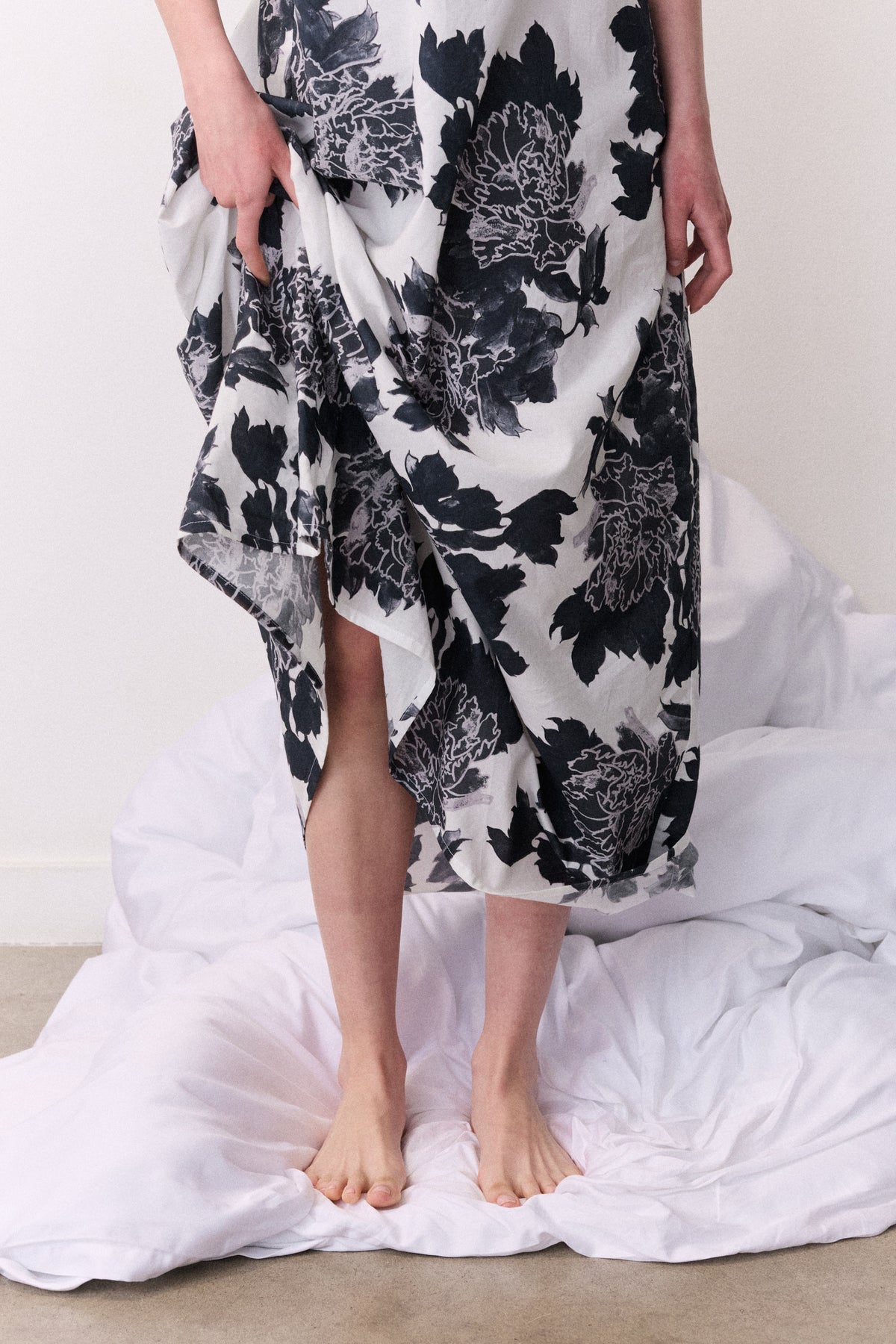 Square Nightie Peony White