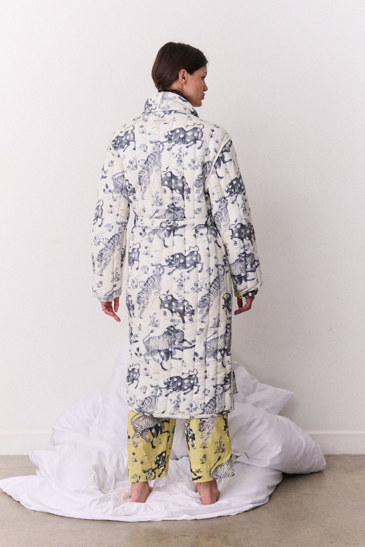 Unisex Quilted Jersey Robe Thunderheart Navy/Cream
