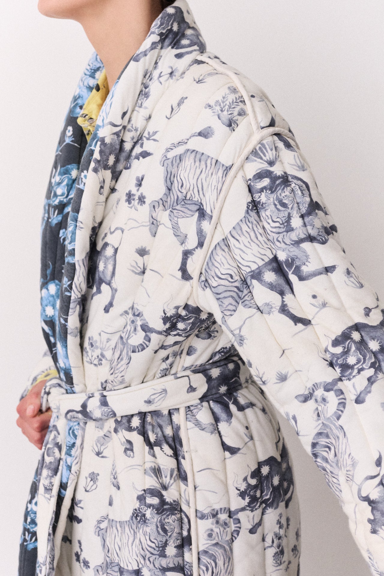 Unisex Quilted Jersey Robe Thunderheart Navy/Cream