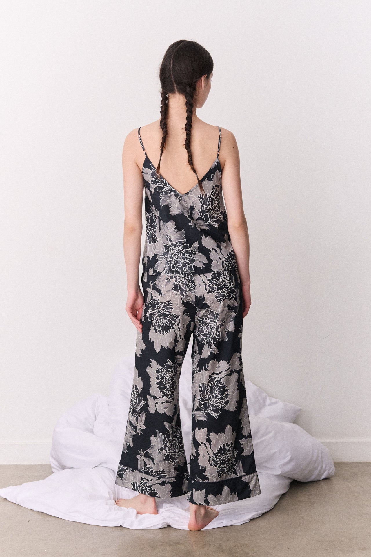Cami & Wide Leg Peony Navy