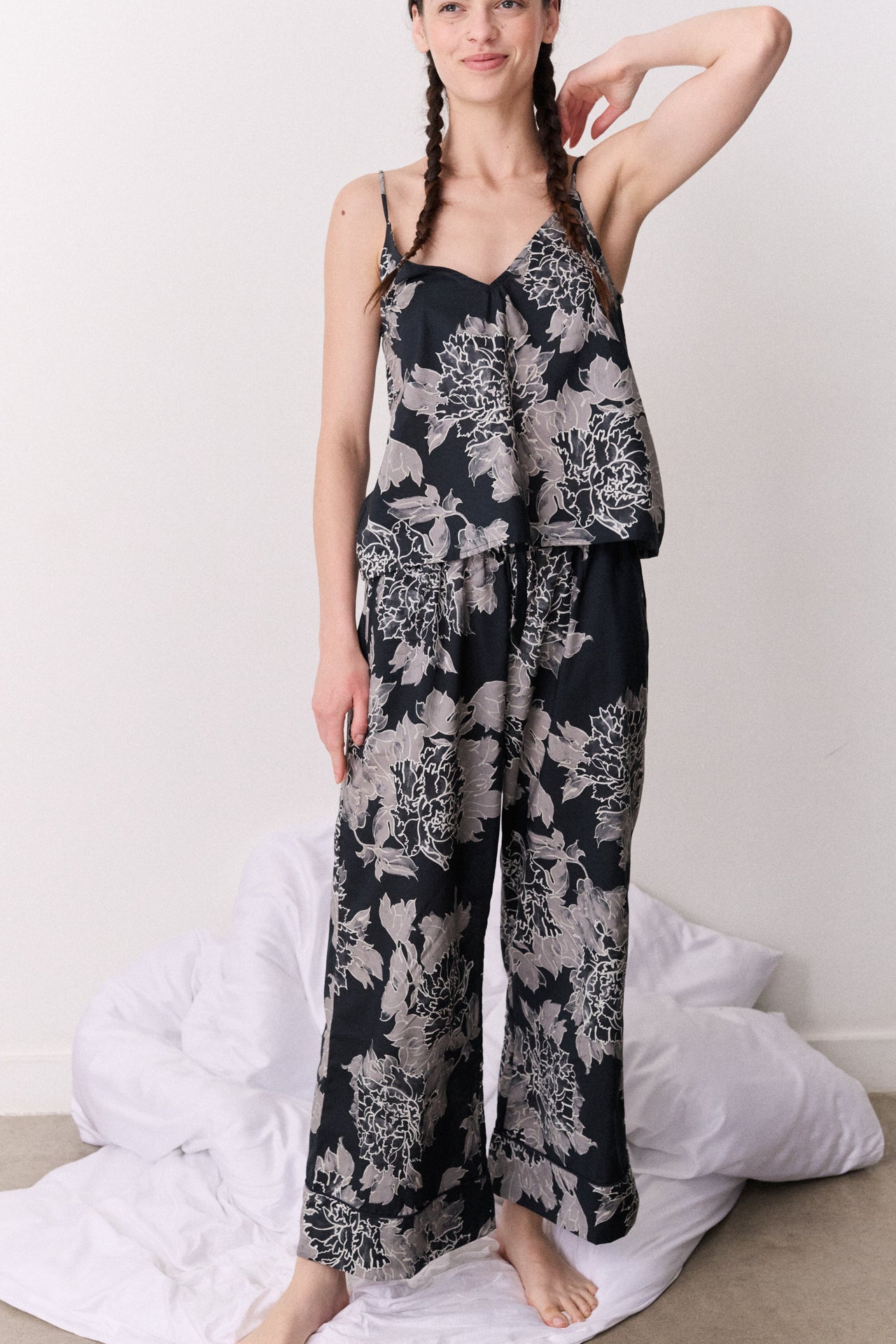 Cami & Wide Leg Peony Navy