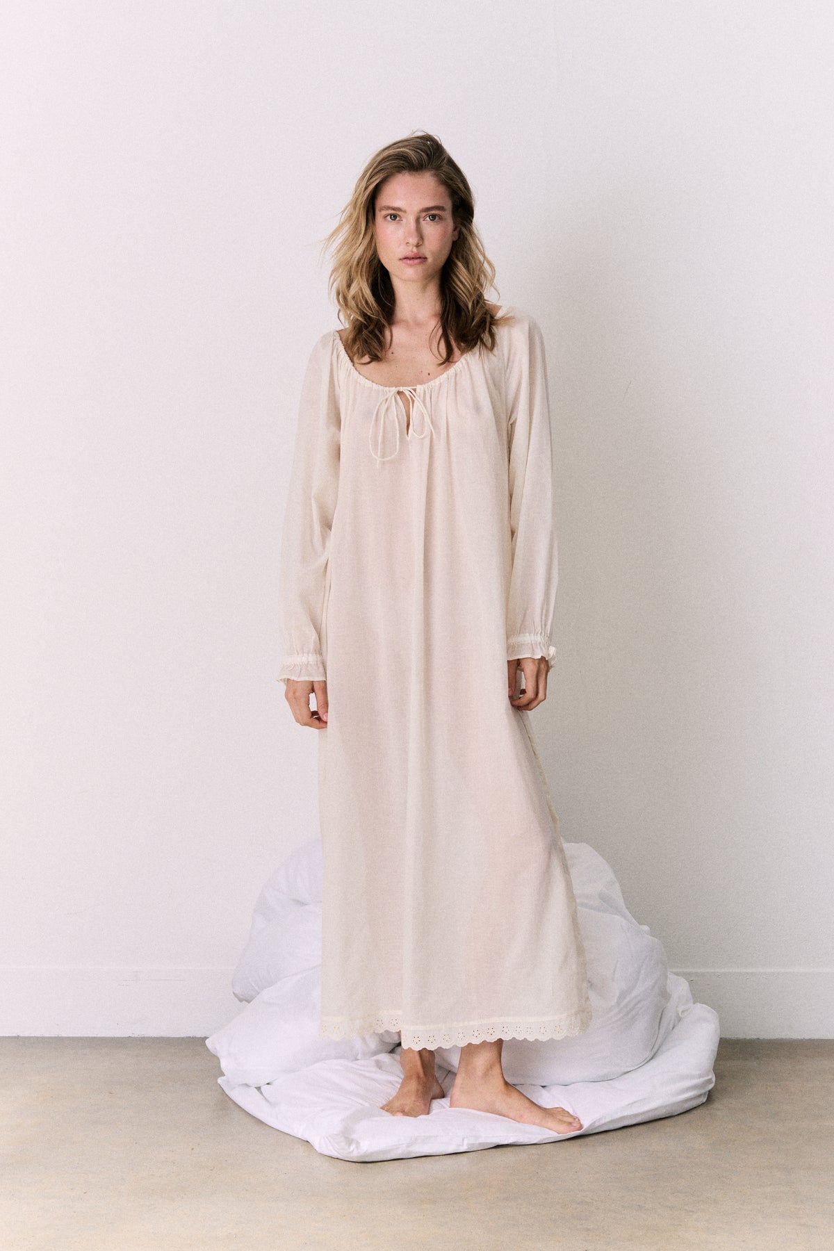Light &amp; Easy Long Sleeve Nightie Cream