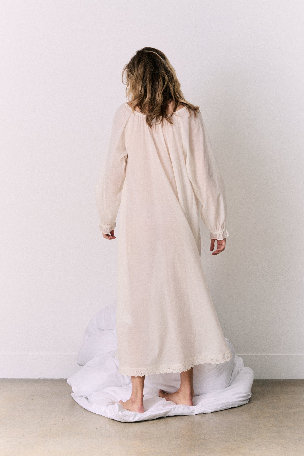 Light & Easy Long Sleeve Nightie Cream