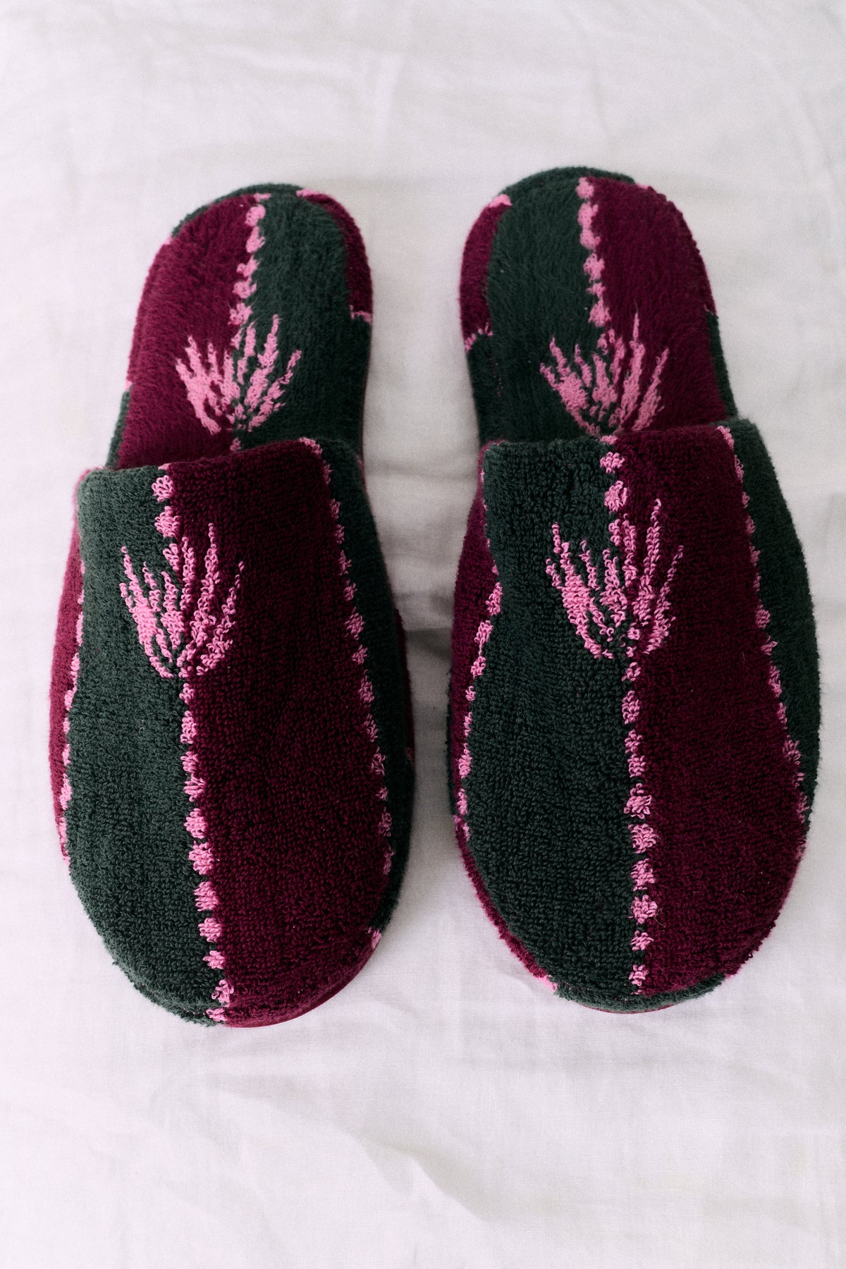 Towel Slipper Moonflower Stripe Green/Pink/Red