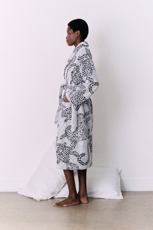 Unisex Towel Robe Jag Print Cream