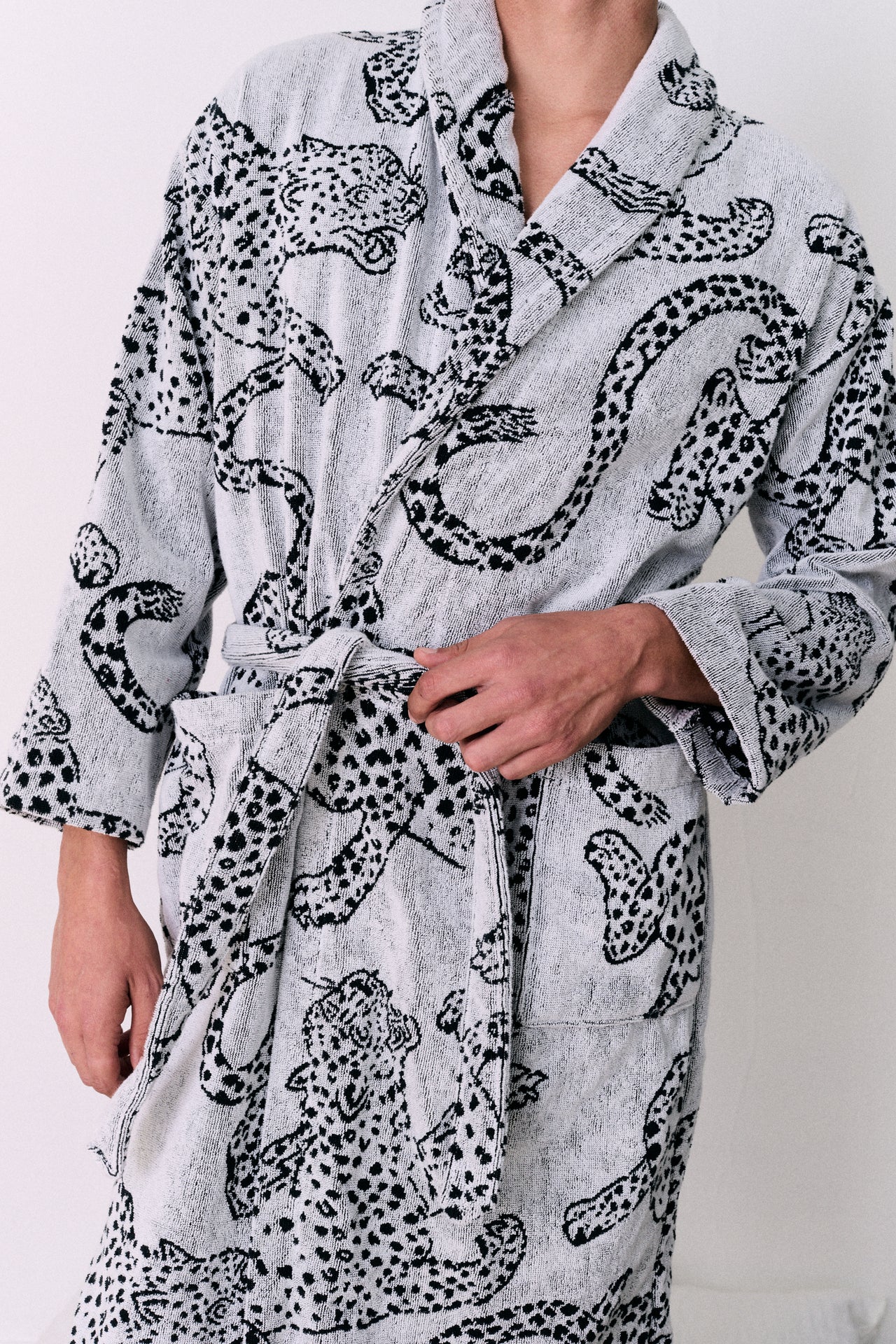 Unisex Towel Robe Jag Print Cream