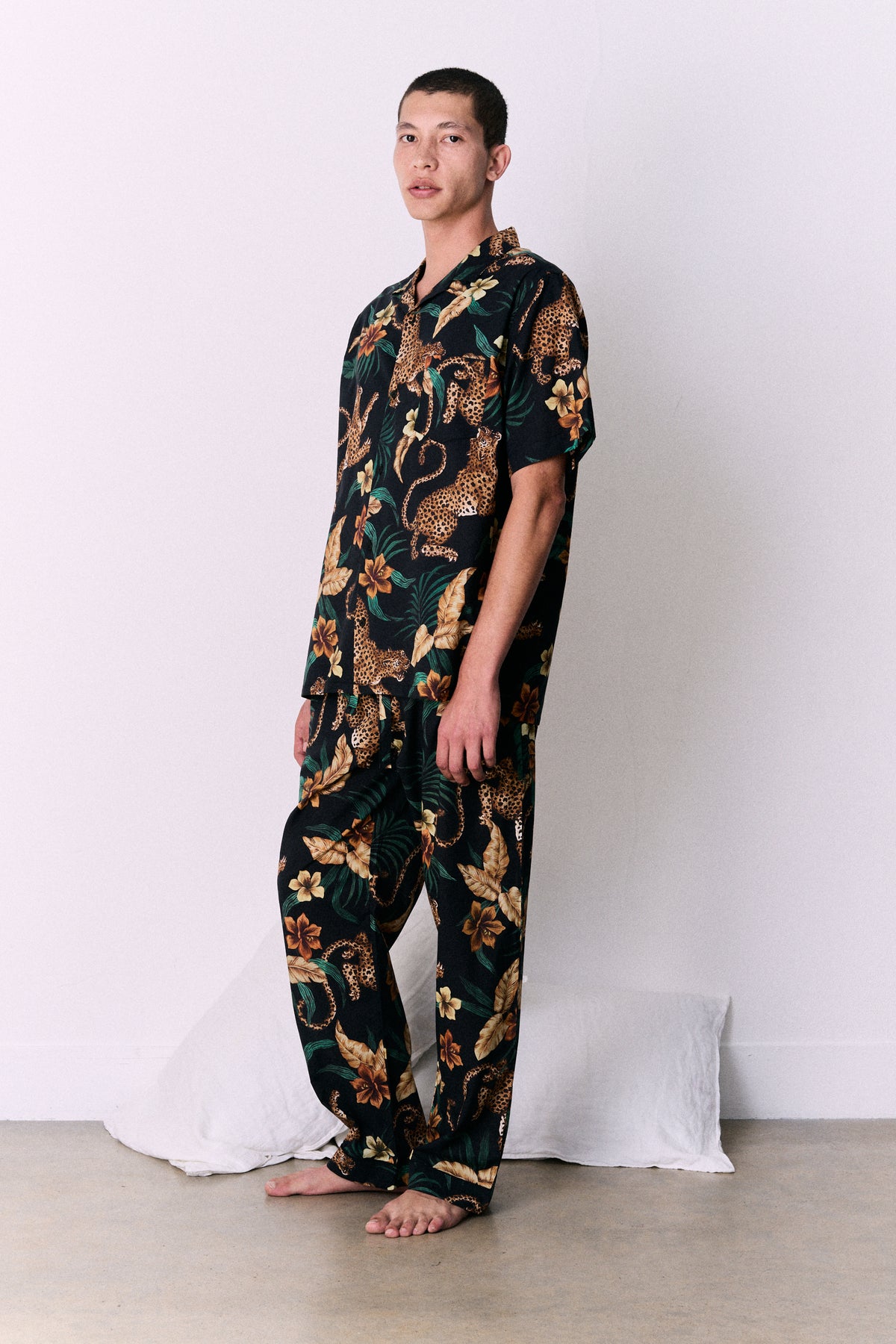 Men’s Cuban Long Pyjama Set Soleia Leopard Print Black/Yellow