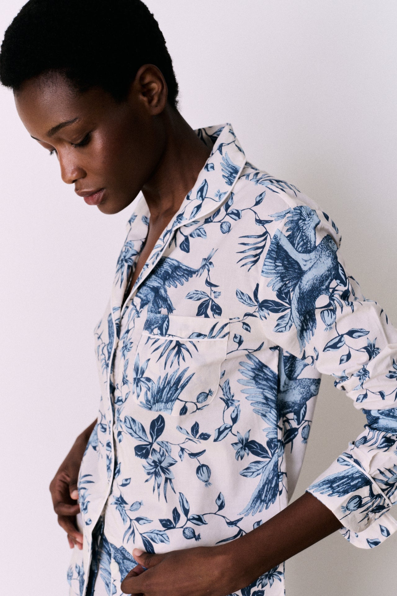 Long Pyjama Set Bromley Parrot Print Cream/Blue