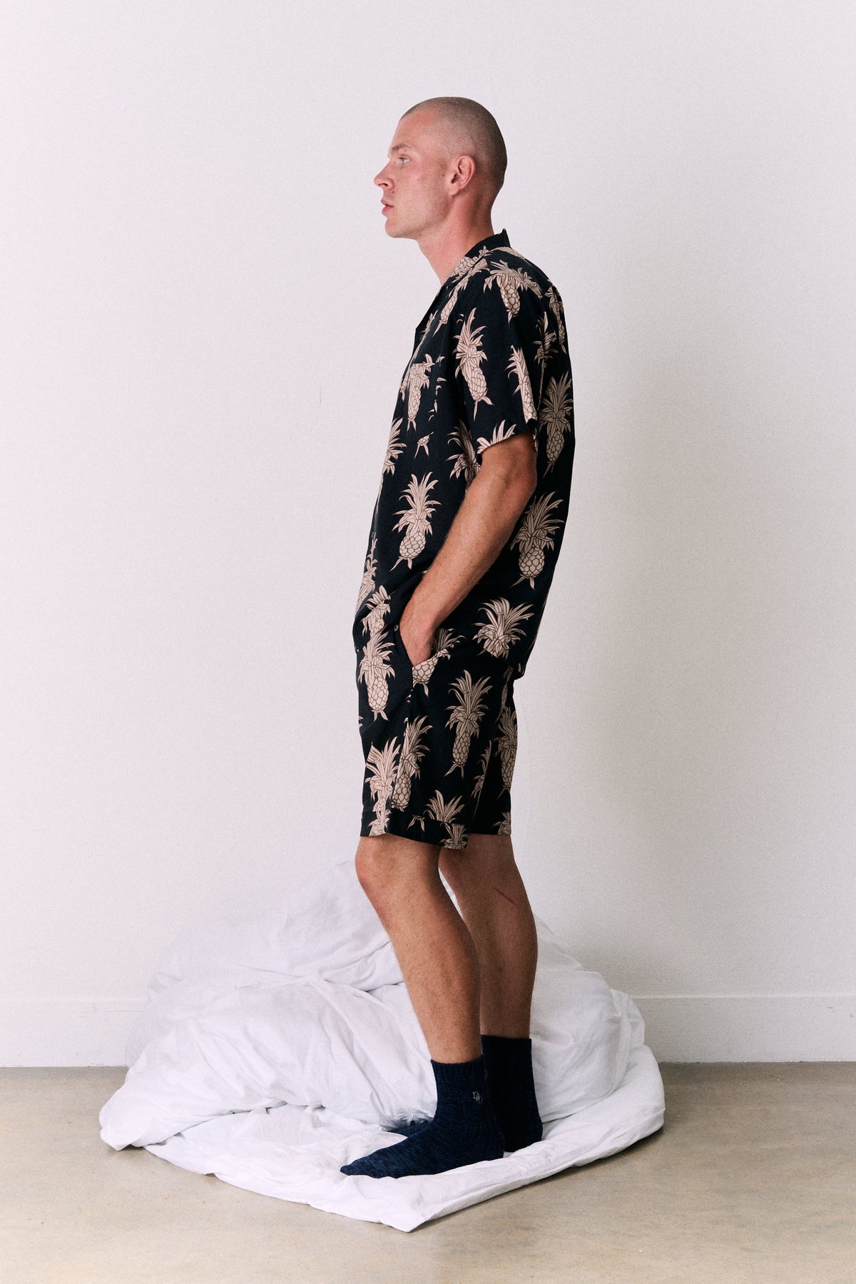 Men’s Cuban Pyjama Set Howie Pineapple Print Black/Gold