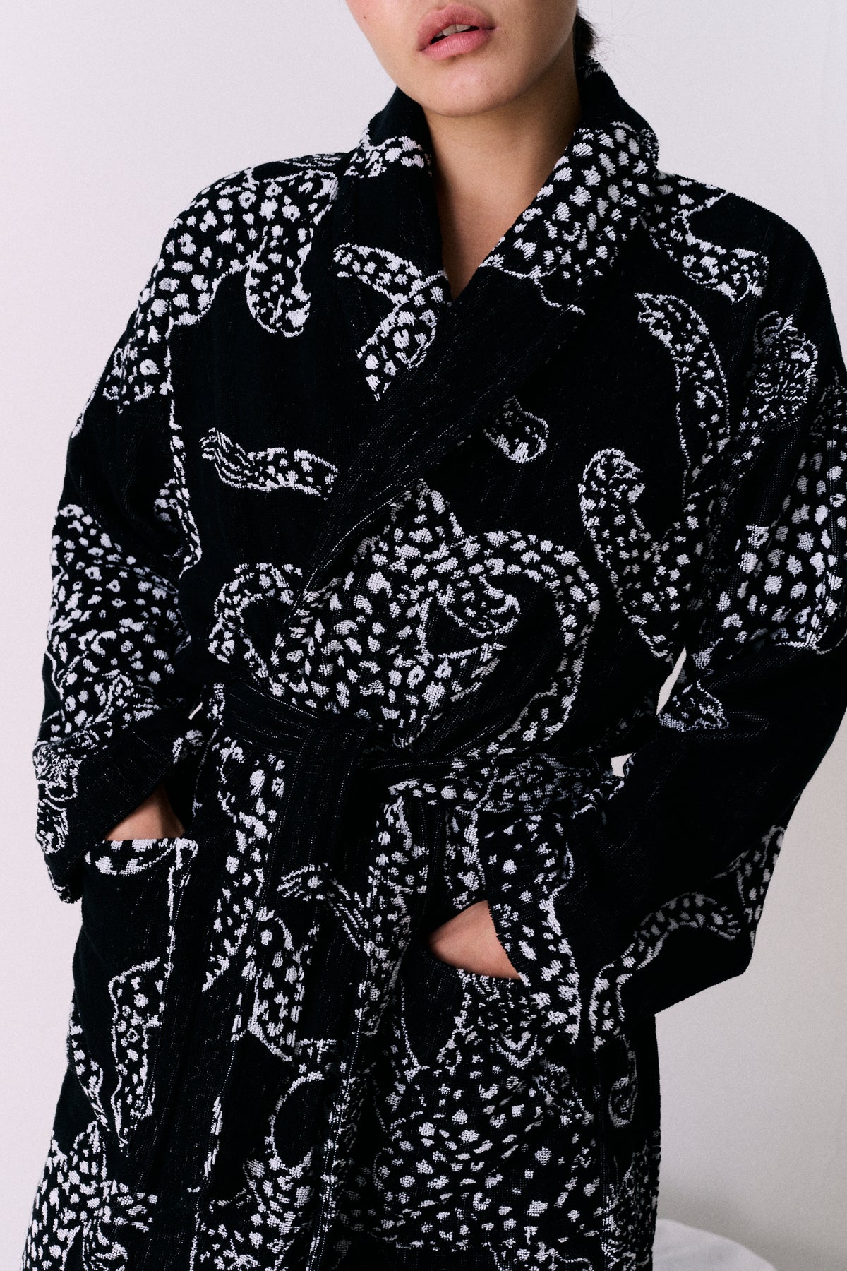 Unisex Towel Robe Jag Print Black