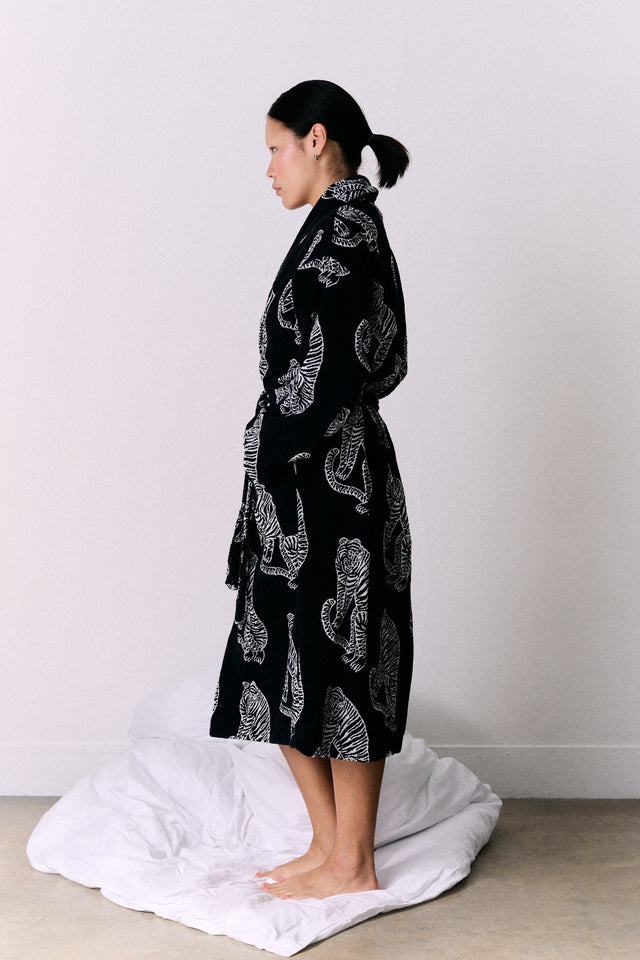 Unisex Towel Robe Sansindo Print Black Cream