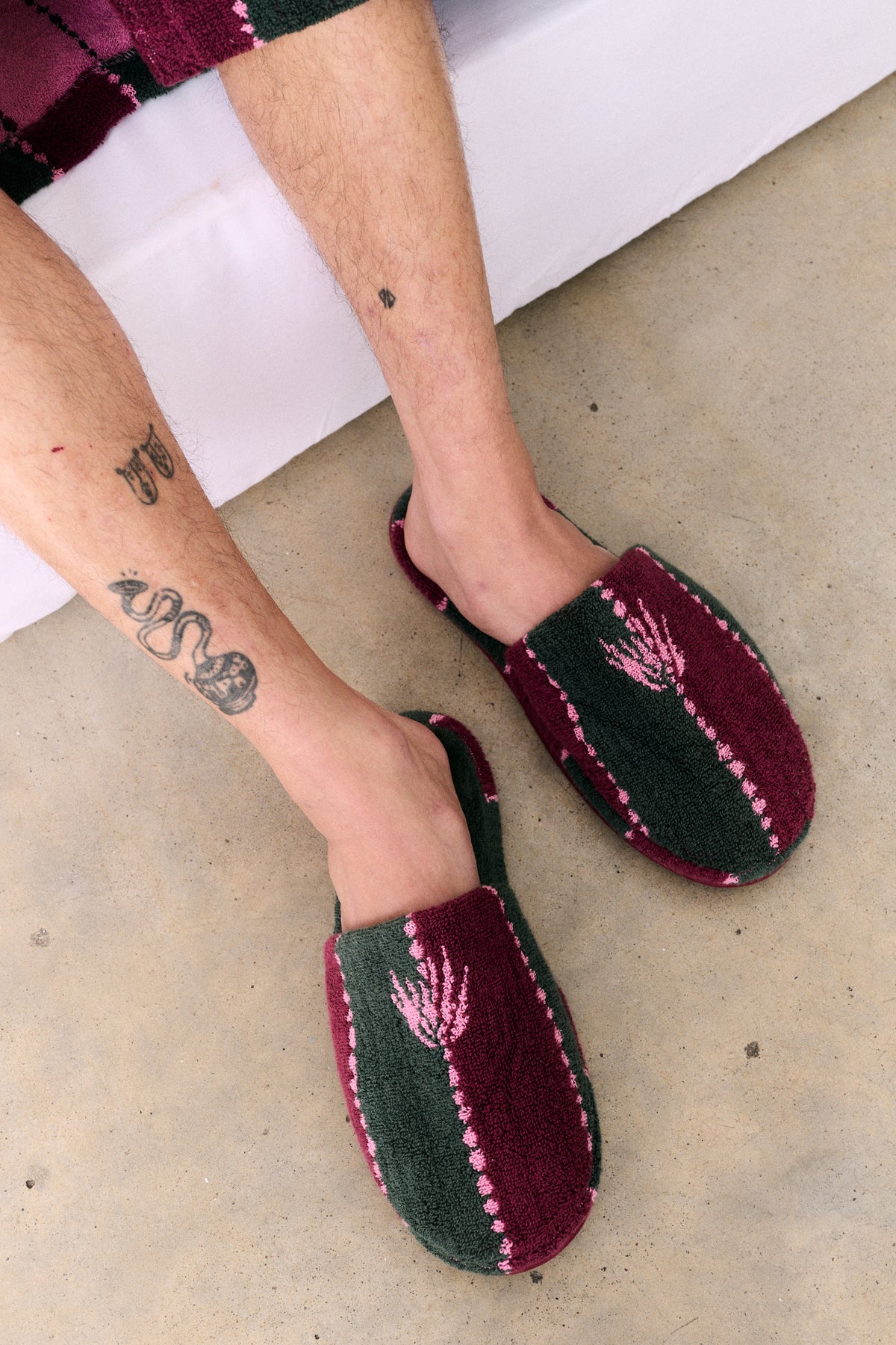Towel Slipper Moonflower Stripe Green/Pink/Red