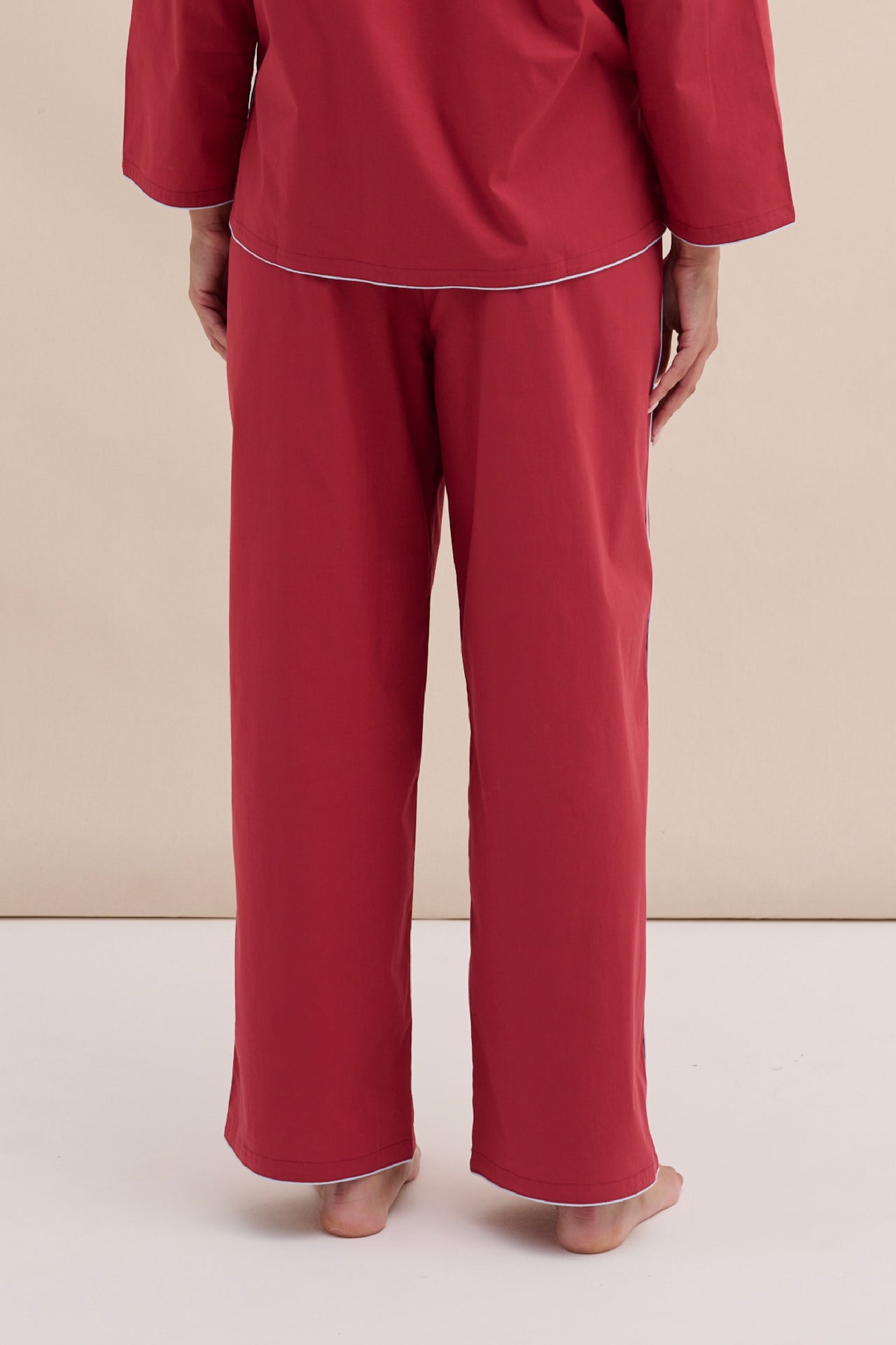 402 Trousers Red