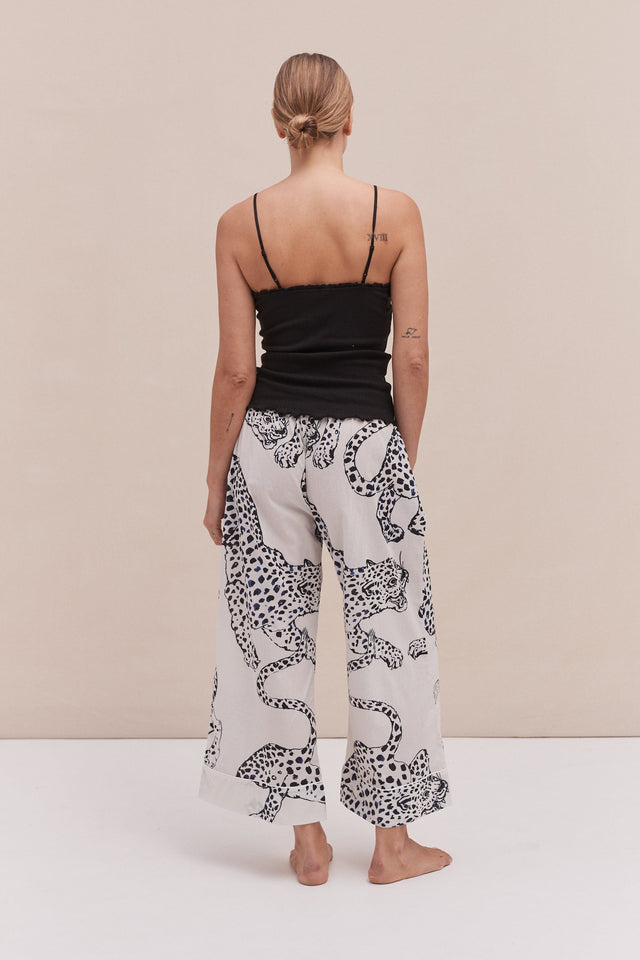 Soft V Tank Top & Wide Leg Trouser Set Black/The Jag Print Cream