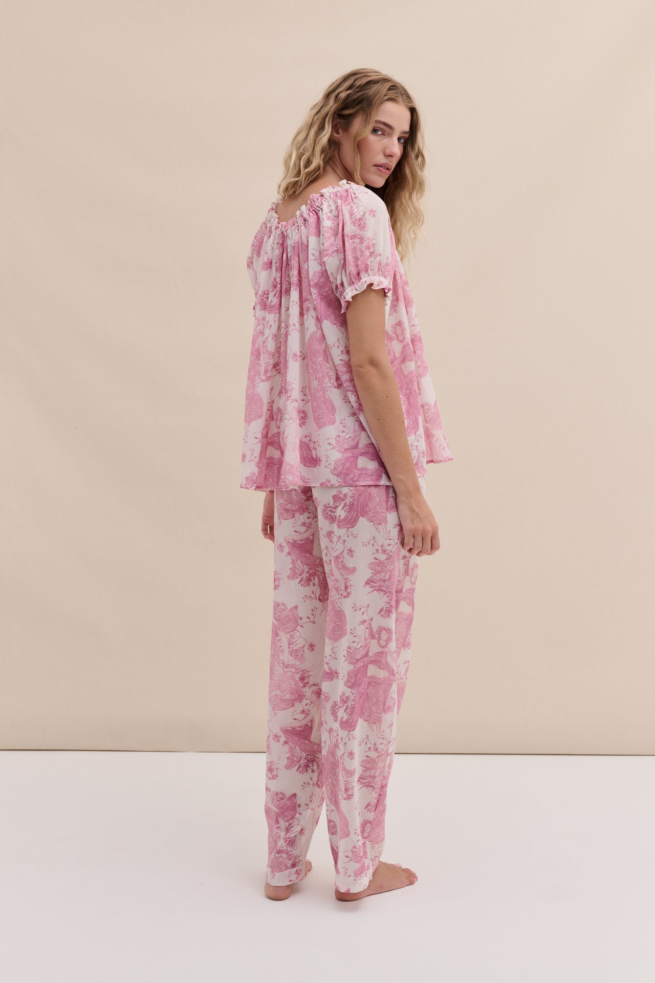 Light & Easy Short Sleeve & Trouser Set Flora Pink