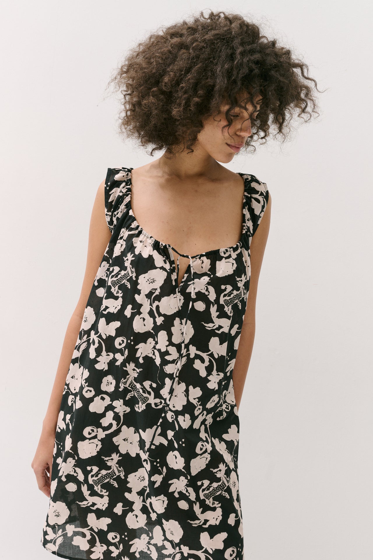 Light & Easy Nightie Bunny Black/Cream