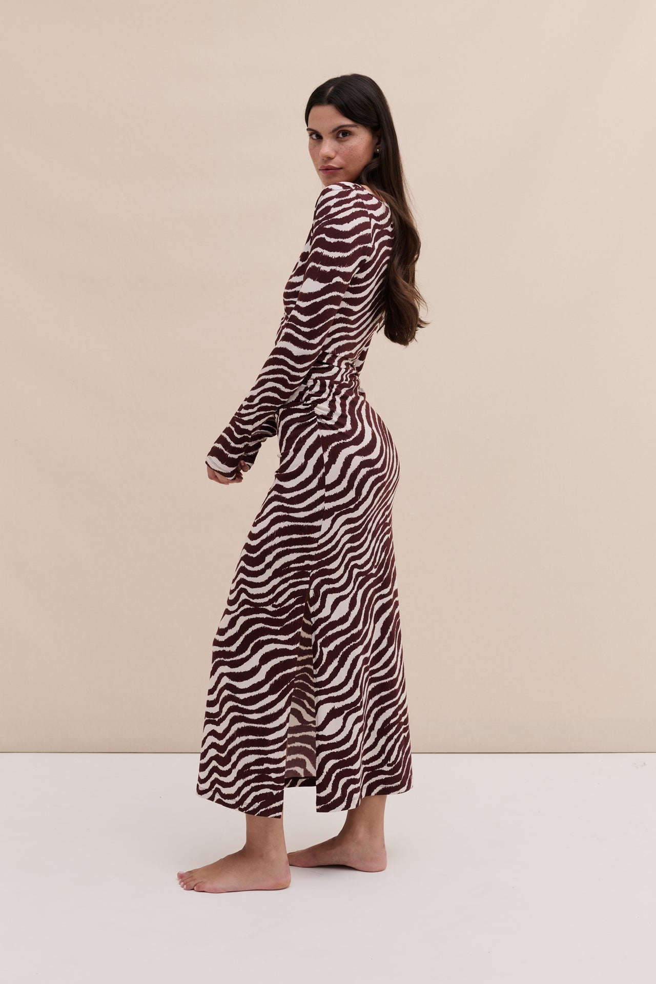 Lyocell Jersey Long Sleeve Wrap Nightie Tide Print Cocoa/Cream