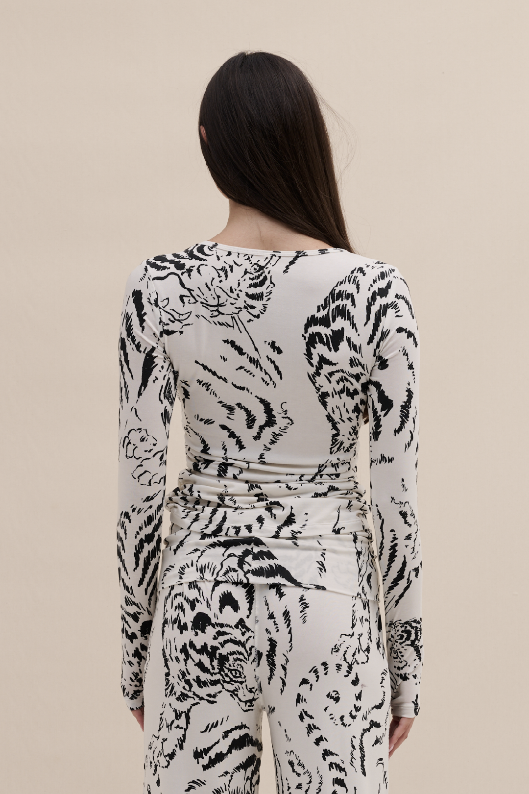 Lyocell Jersey Twist Top Tigress Cream