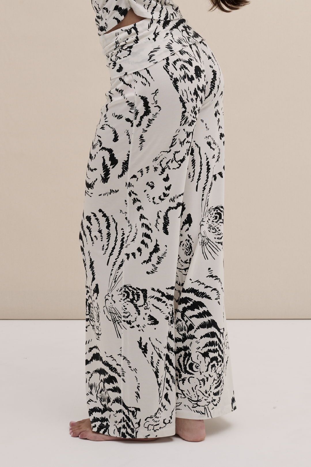 Lyocell Jersey Fold Over Trousers Tigress Cream