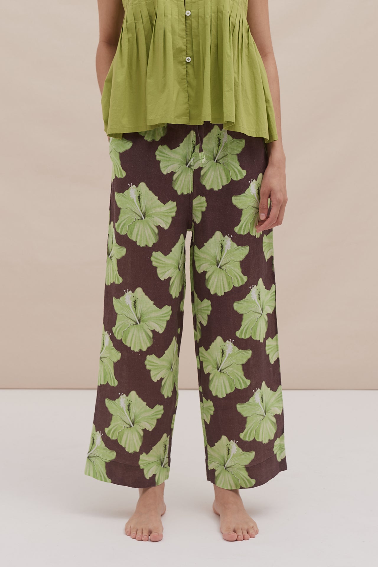 Pocket Set Trousers Grand Hibiscus Cocoa Lime Linen