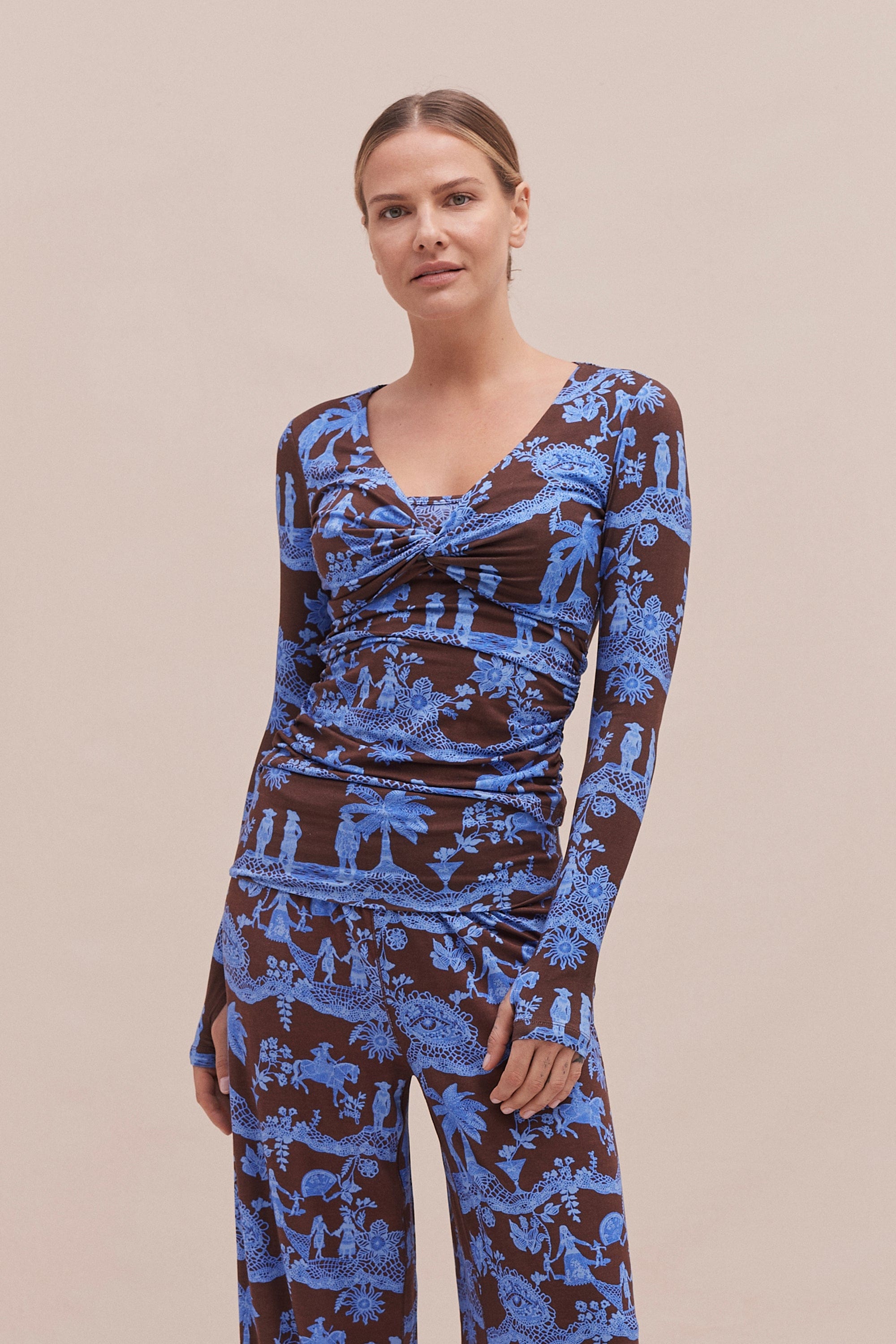 Lyocell Jersey Twist Top Laced Dream Espresso Blue
