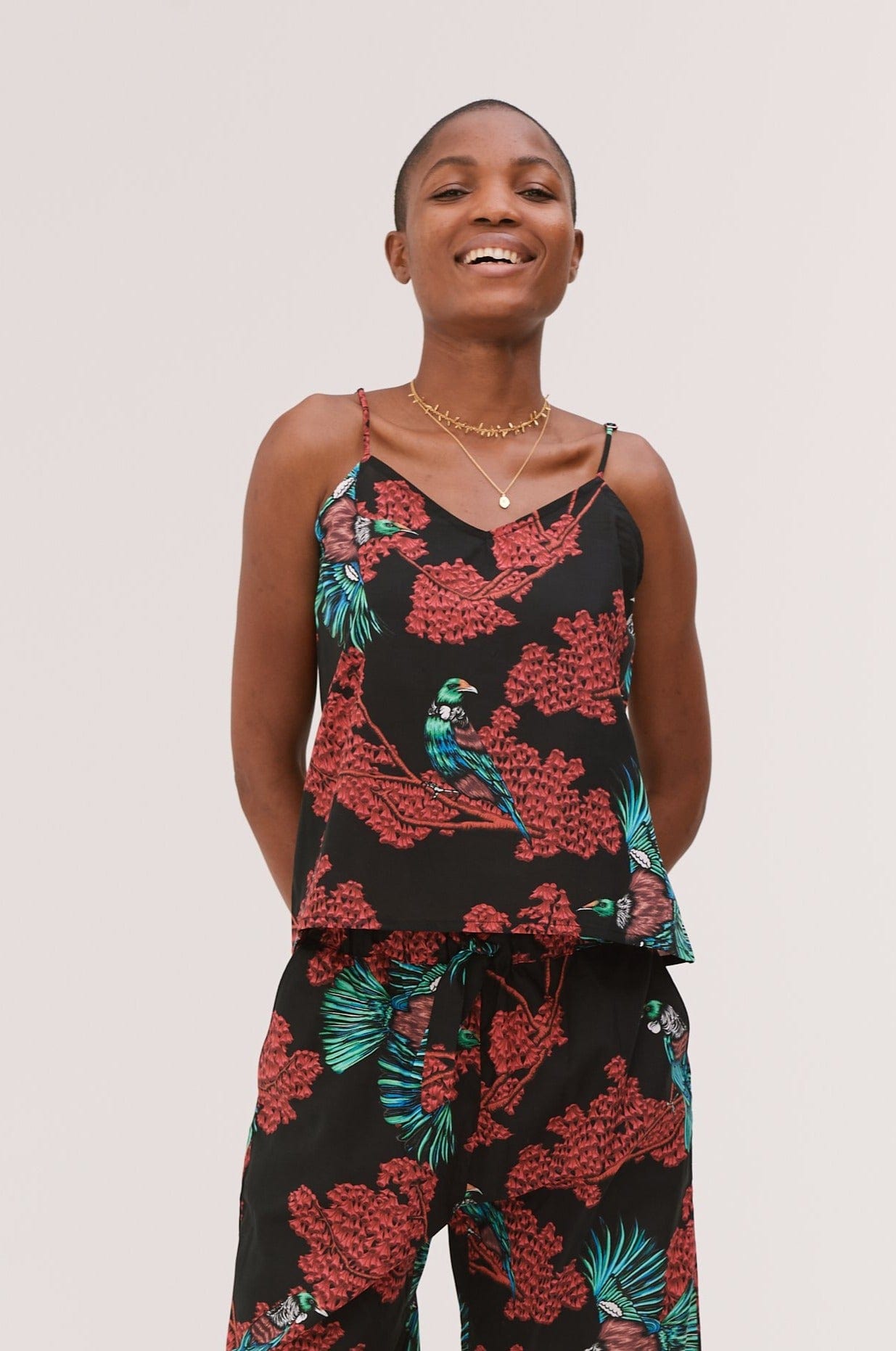 Cami Top Passerine Print Black/Red