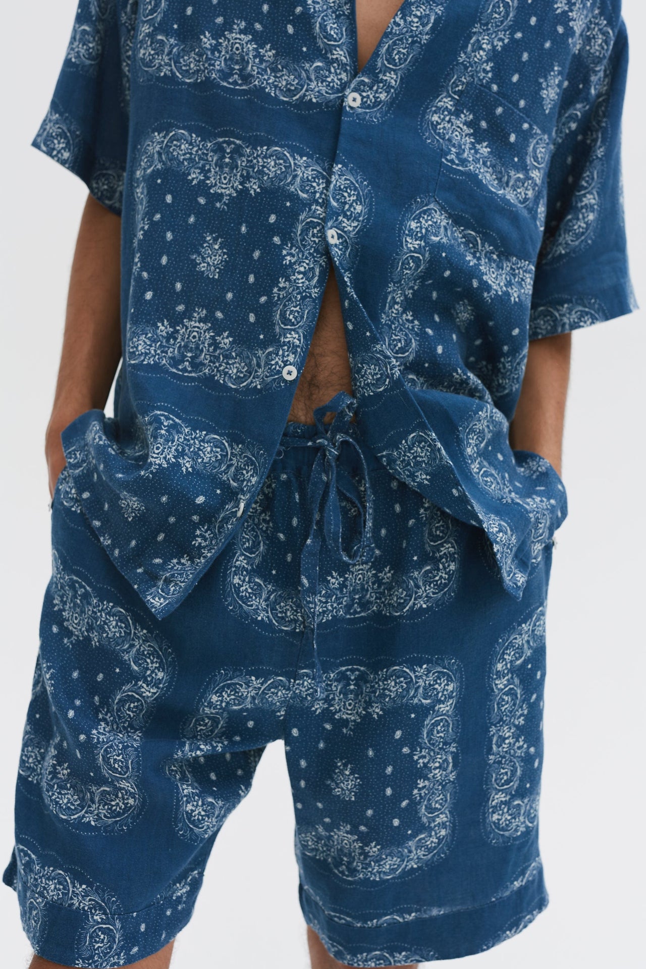 Men’s Cuban Pyjama Set Bandana Print Navy/Cream Linen